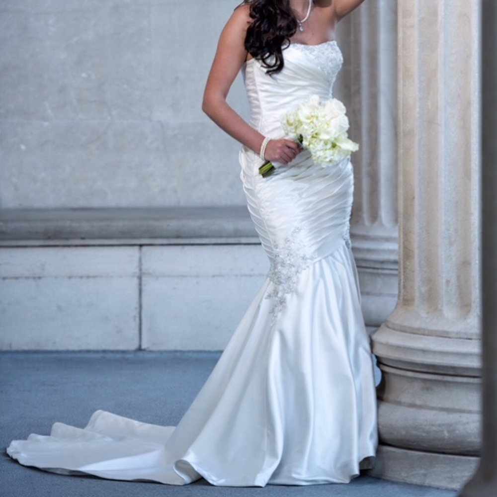Ivory Mori Lee Wedding gown